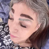 کاشت ابرو پوستیژ ابرو موقت مژه هیدن اکستنشن ابرو|خدمات آرایشگری و زیبایی|رشت, گلسار|دیوار