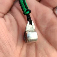 گردنی نقره حرز|بدلیجات|تهران, نیروی هوایی (پیروزی)|دیوار