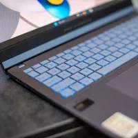 لپتاپ ایسوس تنها غول سرمه ی یزد باپردازنده ULTRA7|رایانه همراه|یزد, |دیوار