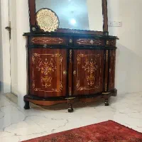 آینه و کنسول