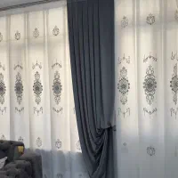 پرده ترک گل برجسته در حد نو،فروش فوری|پرده، رانر، رومیزی|قم, بلوار امین و ساحلی|دیوار