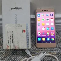 گوشی هاوایی هانر 8لایت