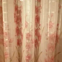 پرده حریر صورتی