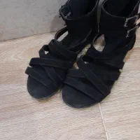 صندل|کیف، کفش، کمربند|زابل, |دیوار