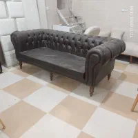 کاناپه ۳ نفره چستر با پارچه چرم