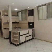 دفترکار / ویلایی دربستی / سه طبقه / خیابان خاقانی|اجارهٔ خانه و ویلا|اصفهان, باغ زرشک|دیوار