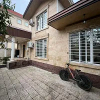 ویلامرکزشهرخشکبیجار 150 متر بنا سه خواب سند تکبرگ