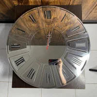 ساعت دیواری