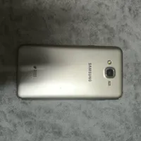 سامسونگ Galaxy J7 (2016) با حافظهٔ ۱۶ گیگابایت