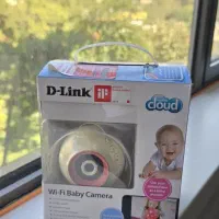 دوربین کودک D-Link مدل DCS-825L  دید در شب و جعبه