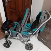 کالسکه دوقلو