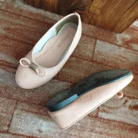 پیراهن و کفش بچگانه دخترانه|کفش و لباس بچه|اسلام‌‌آباد غرب, |دیوار