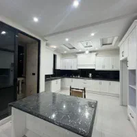 «دانشجو نزدیک معلم» ۱۶۰متری تکواحدی