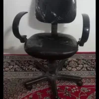 میز و صندلی درحدنو خیلی خیلی تمیز|دفتر کار|مشهد, شهرک شهید باهنر|دیوار
