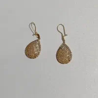 طلا. گوشواره به قیمت تابلو