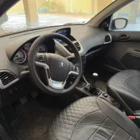 ۲۰۷ مشکی دنده سقف شیشه ای ، ۱۲ تا کار|خودرو سواری و وانت|کرج, حصارک بالا|دیوار