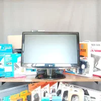 فروش ویژه انواع مانیتور و لوازم جانبی|قطعات و لوازم جانبی رایانه|قم, زنبیل آباد|دیوار