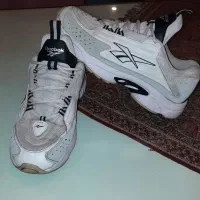 کتونی ریبوک ریباک اورجینال سایز ۴۲ ۴۳ reebok zx|کیف، کفش، کمربند|تهران, عباسی|دیوار