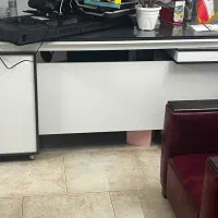 میز اداری با مبل صندلی