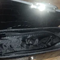 کیف دوشی|کیف، کفش، کمربند|هشتگرد, شهرک وحدت|دیوار