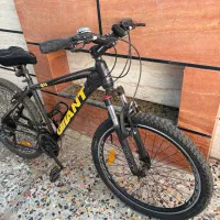 فروش چرخ جاینت G19 نو با تجهیزات(کادو بوده - نو )