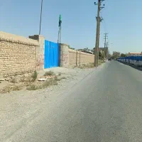 زمین چهار دیواری مسکونی