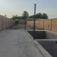 ۱۰۰۰ متر زمین چهار دیواری شده