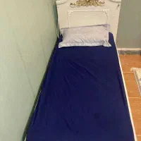 تخت خواب یک نفره همراه با تشک