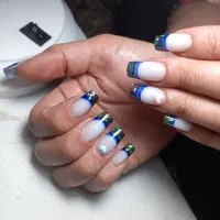 انجام خدمات ناخن صفرتا100 وکاشت مژه هیدن