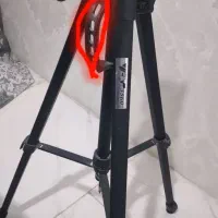 سه پایه دوربین