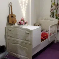 تخت نوزاد و نوجوان شو