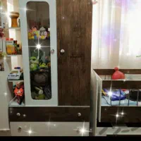 تخت و کمد کودک