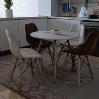 میز چهار نفره سالم
