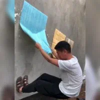 دیوارپوش فومی چسبدار با چسب قدرتمند موجود شد