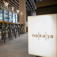 نیروی ساده سالن کار همراه با آموزش