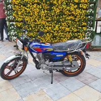 موتور سیکلت پیشرو ۲۰۰ مدل ۱۴۰۴