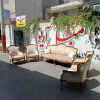 مدل مبل کلاسیک سلطنتی لورنزو|مبلمان خانگی و میز عسلی|سبزوار, مدرس|دیوار