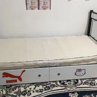 تخت خواب یک نفره
