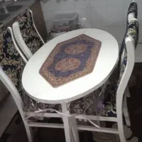 میز ناهار خوردی