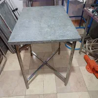 خرید وفروش میز گالوانیزه تاشو.         زارع