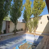 400متر باغچه با اصالت فول امکانات