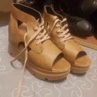 کفش زیبا خوشگل لژدار