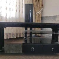 میز تلویزیون شیشه ای