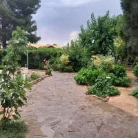 زمین-نیایش-200-متری-بر-بلوار-بهشت
