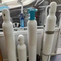 فروش انواع کپسول اکسیژن همراه با مانومتر طبی