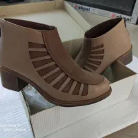 کفش نیم بوت سایز37و38