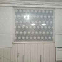 آیینە وپردە ی زبرا سە قسمتی  و شمعدانی تە رح برنزە|پرده، رانر، رومیزی|سنندج, |دیوار