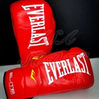 دستکش و‌تجهیزات ورزشهای رزمی