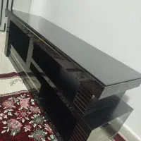 میز تلویزیون بسیار تمیز در حد نو|میز تلویزیون|ایلام, |دیوار