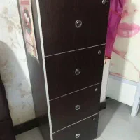 فایل میز مدیریت و آرم رست